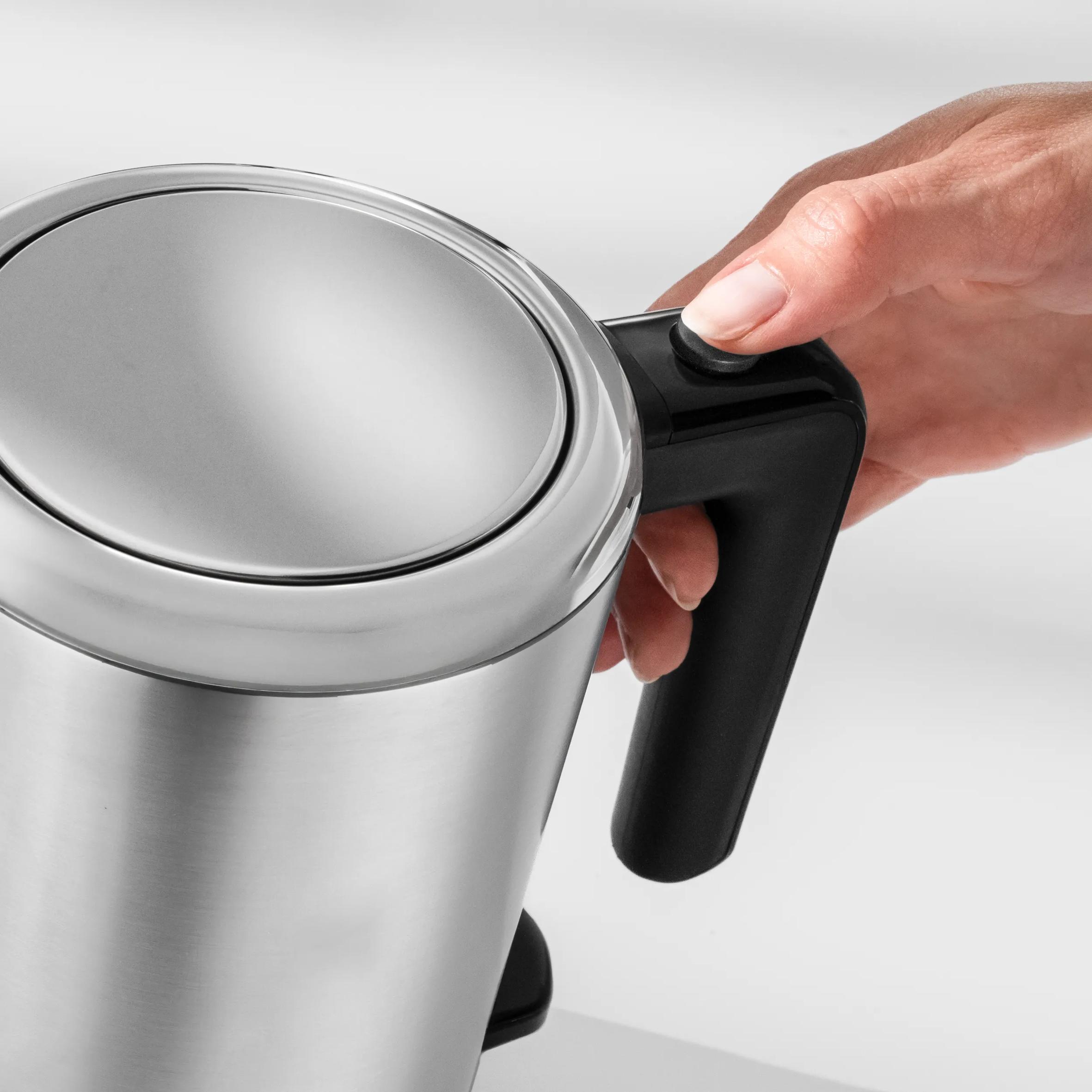 WMF KITCHENminis® Su Isıtıcısı 0.8L Metal